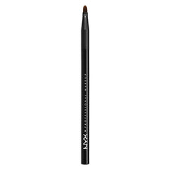 NYX PROFESSIONAL MAKEUP, Pro Lip Brush, Pro makeup brush, Pointed lip brush for precise and flawless lip color application