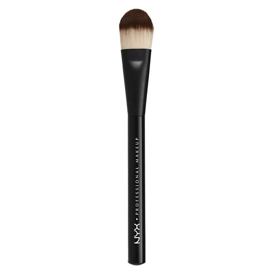 NYX PROFESSIONAL MAKEUP, Pro Flat Foundation Brush, Pro makeup brush, Tapered brush great for liquid or cream foundations, Streak-free application