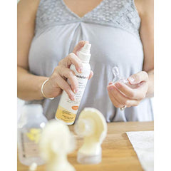 Medela Quick Clean Breast Pump and Accessory Sanitizer Spray