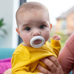 Tommee Tippee 4 Piece Closer to Nature Soother Pacifier, White & Ice Blue, 6-18 months