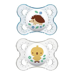 MAM Clear Design Collection Pacifier for Babies (Pack of 2 Pacifiers, 1 Sterilizing Case), MAM Soother with a Soft Silicone Nipple, Boy Baby Essentials, 0-6 Months, Designs May Vary