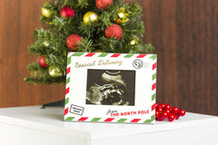 Pearhead Special Delivery Sonogram Frame, for Expecting Mom, Holiday Pregnancy Announcement, Pregnancy Announcement Keepsake, Gender-Neutral Baby Holiday Décor